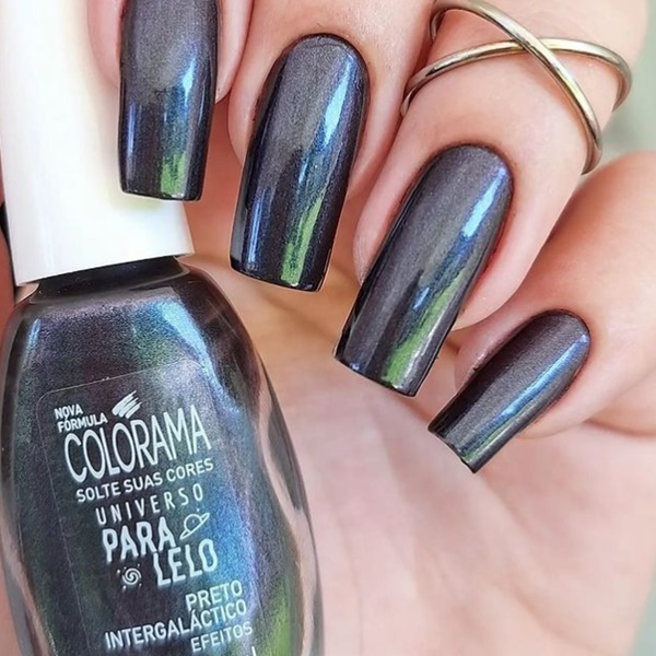 Esmalte metalizado: 4 inspirações de nail art para apostar