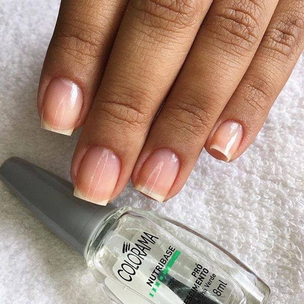 Sem esmalte? Saiba como deixar as unhas naturais bonitas