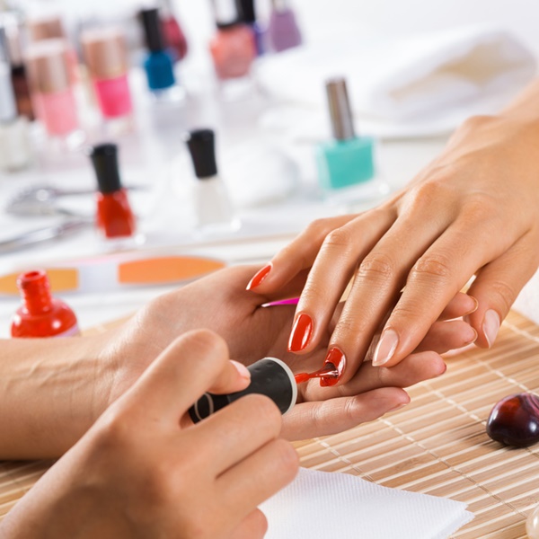 Dicas de como montar uma esmalteria