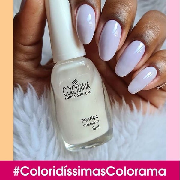 Como usar unhas postiças com um efeito natural e realista