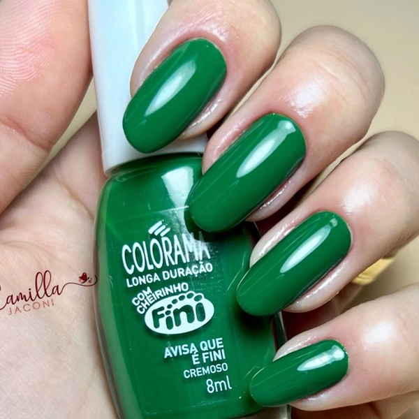 Cores de esmalte: invista na cor verde para atrair energia