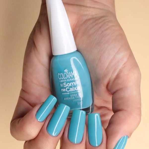 7 cores de esmaltes que prometem ser tendência do verão de 2023