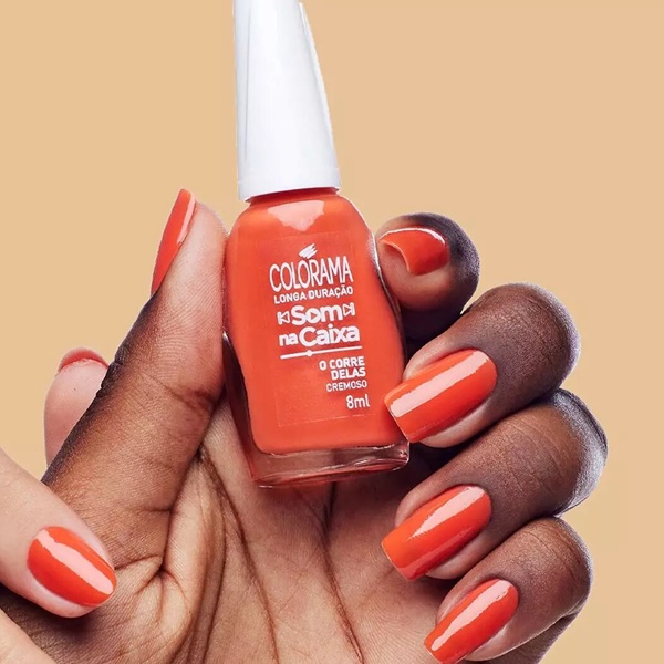7 cores de esmaltes que prometem ser tendência do verão de 2023