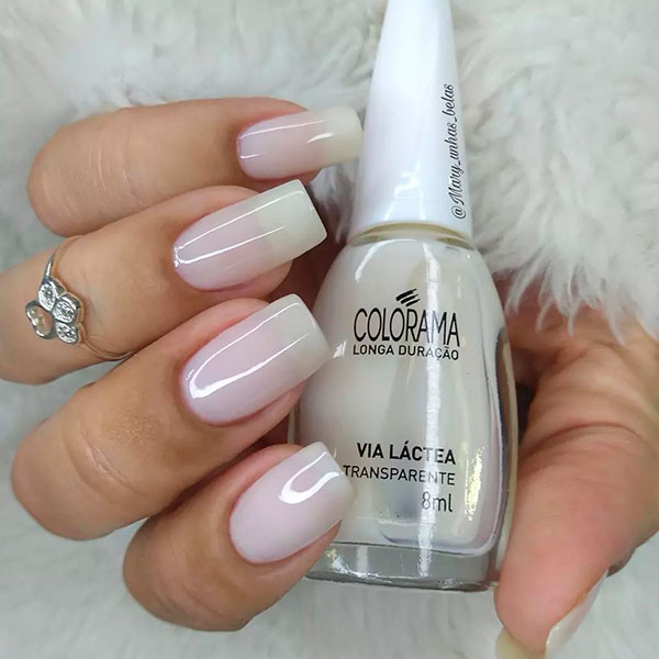Unhas claras: veja inspirações de unhas brancas claras | Colorama