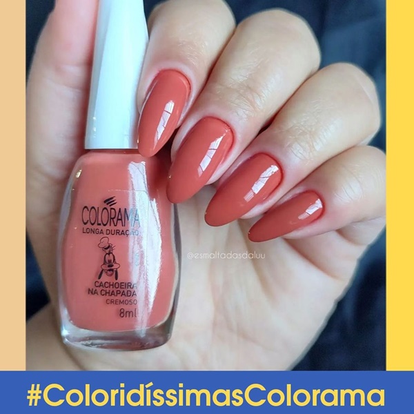 Invista nas unhas elegantes para um visual clássico