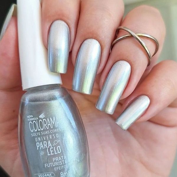 Esmalte metalizado: 4 inspirações de nail art para apostar