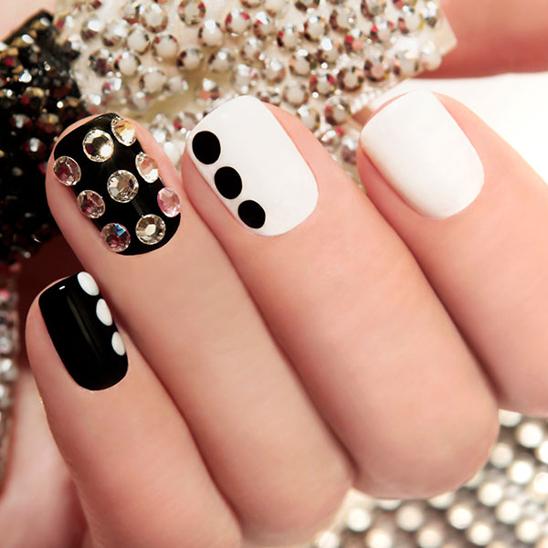 Unhas brancas: dicas e inspirações de decorações