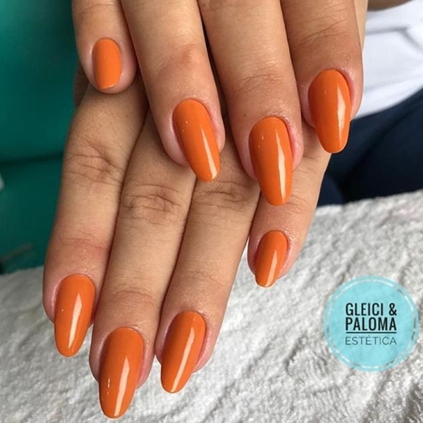 Realizear as manutenções nos seus alongamentos de unhas de forma constante 
