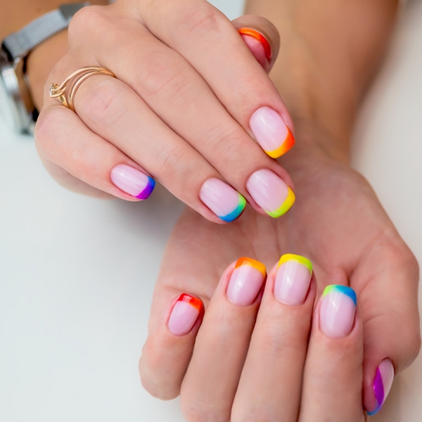 Unhas Postiças decoradas: francesinha