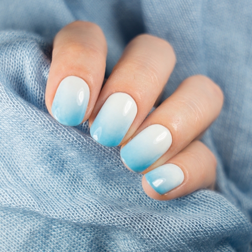 Unhas curtas decoradas