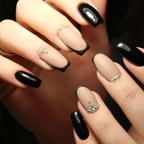 Unhas em gel decoradas