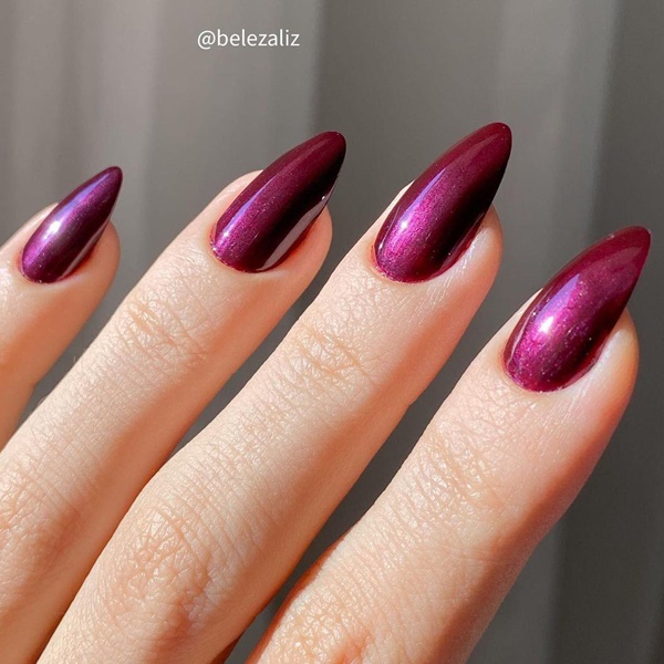 Saiba como escolher o tom ideal de esmalte vermelho