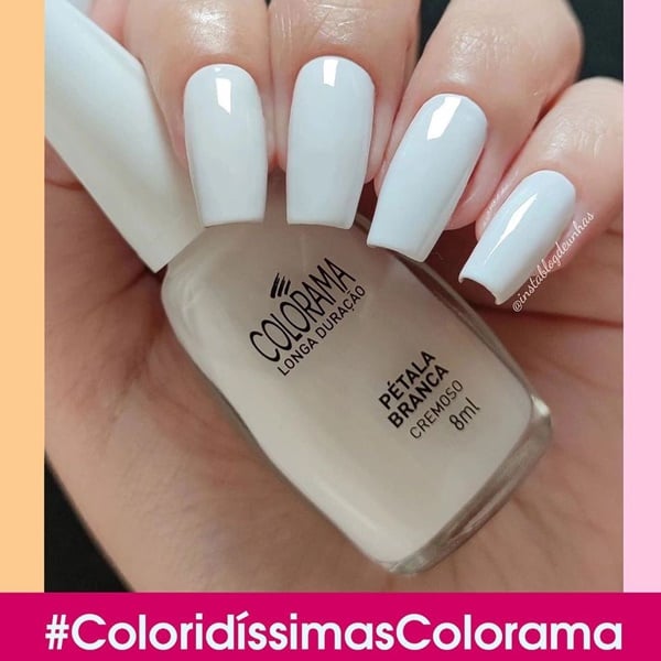 Esmalte branco: entenda como combinar essa cor