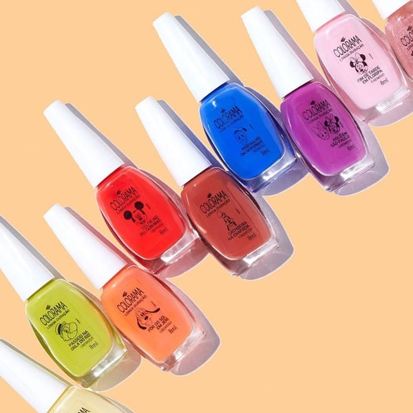 Aposte nas unhas coloridas com os esmaltes Mickey e Amigos