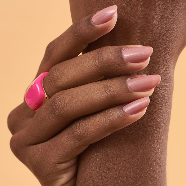 Tonalidades de esmalte nude