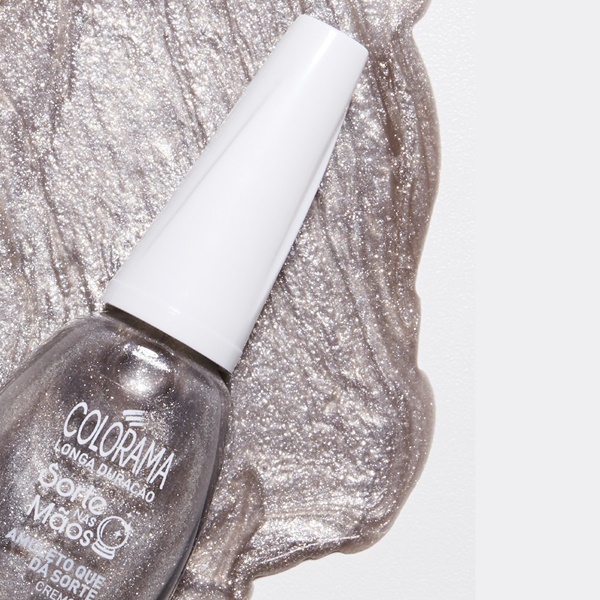 Unhas decoradas para o carnaval com glitter